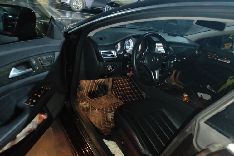 Used Mercedes-Benz CLS 2012 CLS 300 CGI Driver Seat