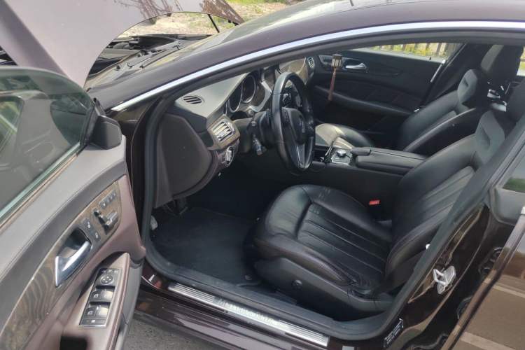 Used Mercedes-Benz CLS 2012 CLS 300 CGI Driver Seat