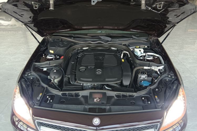 Used Mercedes-Benz CLS 2012 CLS 300 CGI Engine Bay