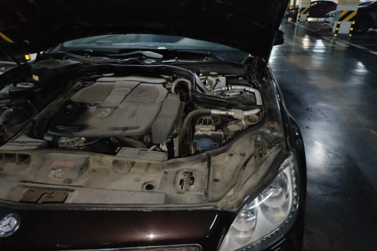 Used Mercedes-Benz CLS 2012 CLS 300 CGI Engine Bay Left