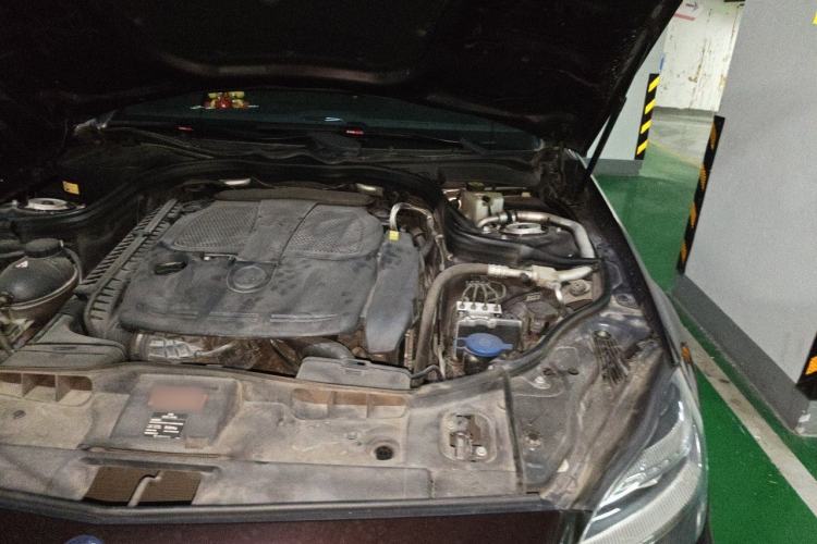 Used Mercedes-Benz CLS 2012 CLS 350 CGI Engine Bay Left