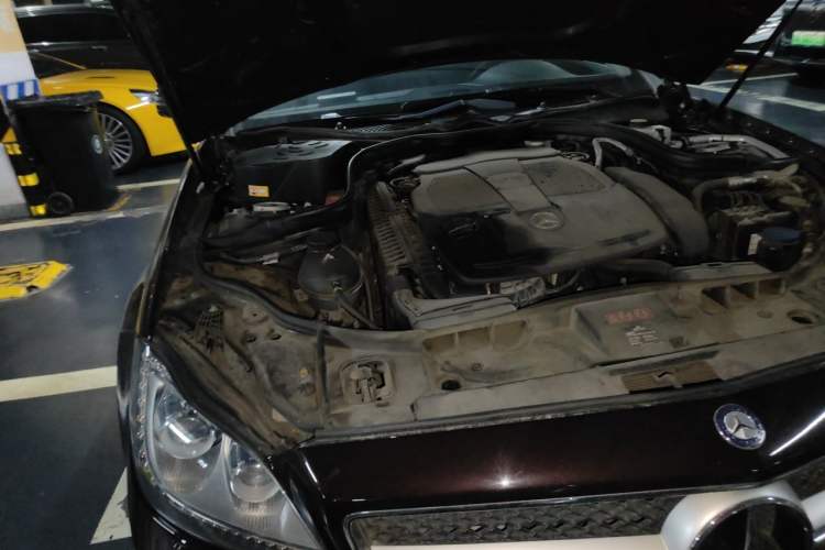 Used Mercedes-Benz CLS 2012 CLS 300 CGI Engine Bay Right