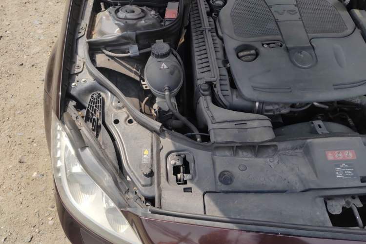 Used Mercedes-Benz CLS 2012 CLS 300 CGI Engine Bay Right