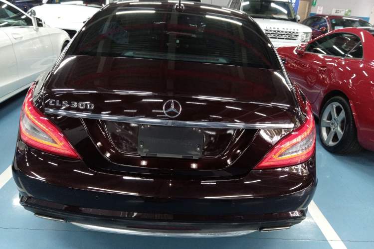 Used Mercedes-Benz CLS 2012 CLS 300 CGI Exterior 4