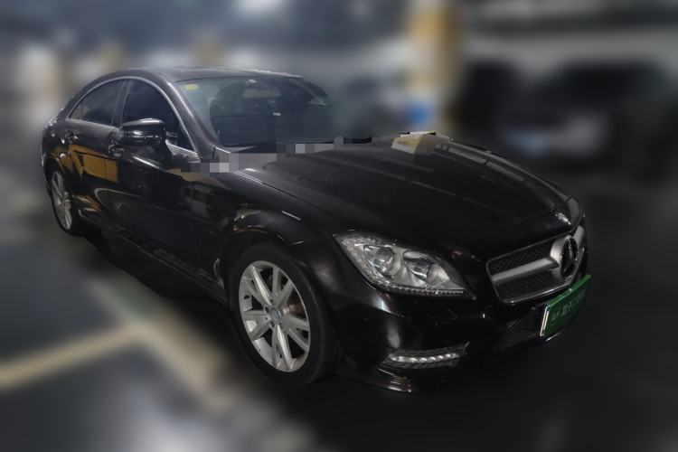 Used Mercedes-Benz CLS 2012 CLS 300 CGI Front Right 45 Deg