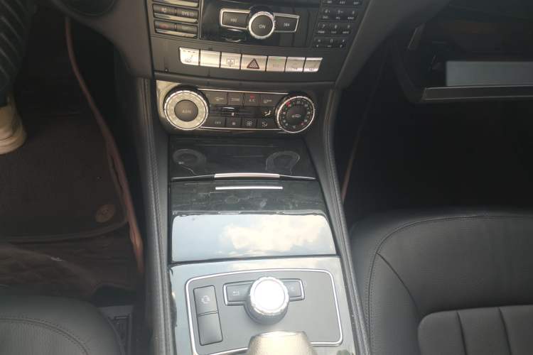 Used Mercedes-Benz CLS 2012 CLS 300 CGI Gear Lever