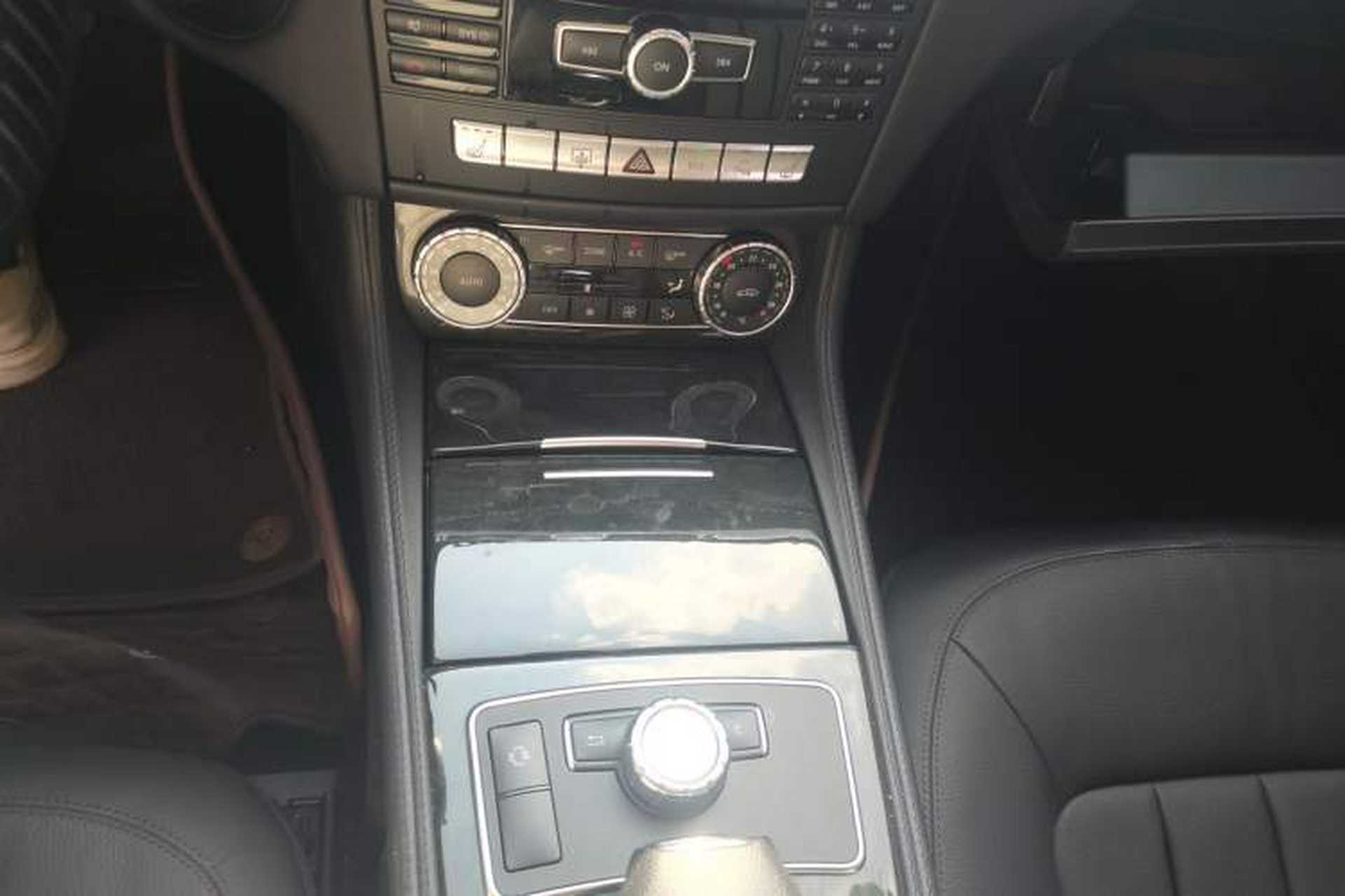 Used Mercedes-Benz CLS 2012 CLS 300 CGI Gear Lever
