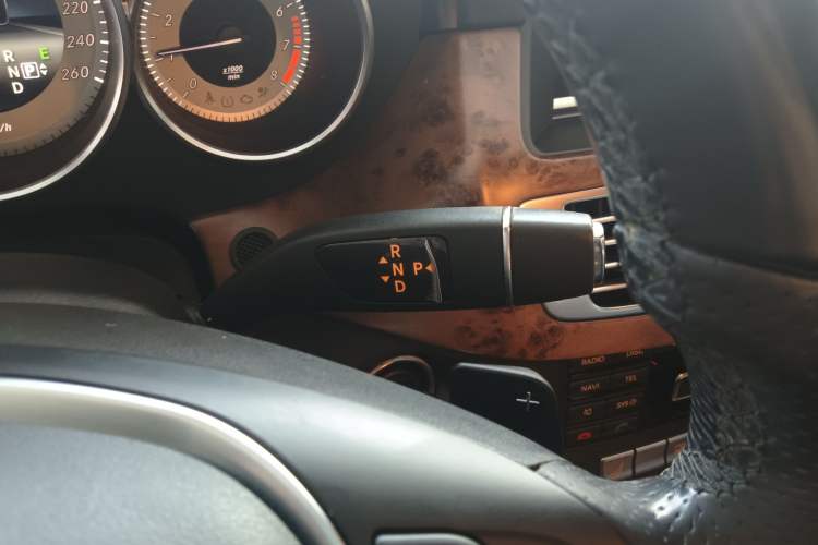 Used Mercedes-Benz CLS 2012 CLS 300 CGI Gear Lever