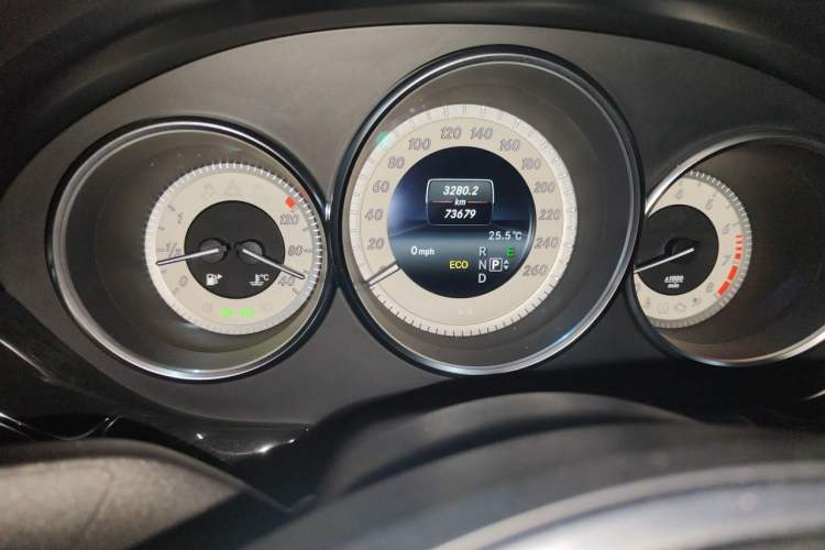 Used Mercedes-Benz CLS 2012 CLS 300 CGI Instrument Cluster