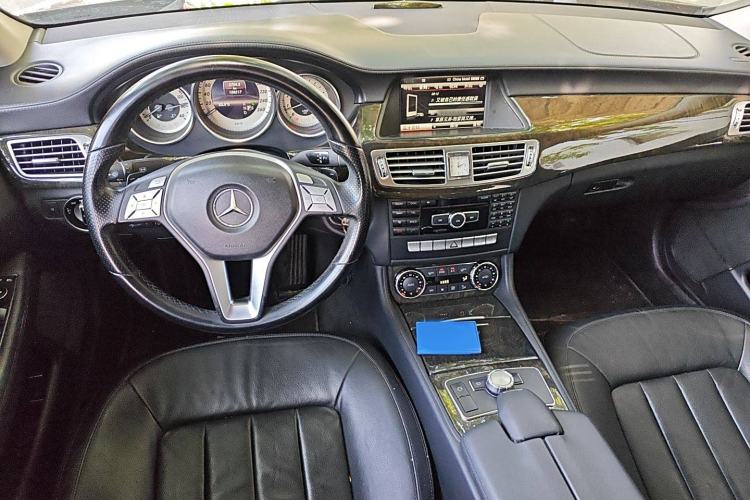 Used Mercedes-Benz CLS 2012 CLS 300 CGI Interior 2