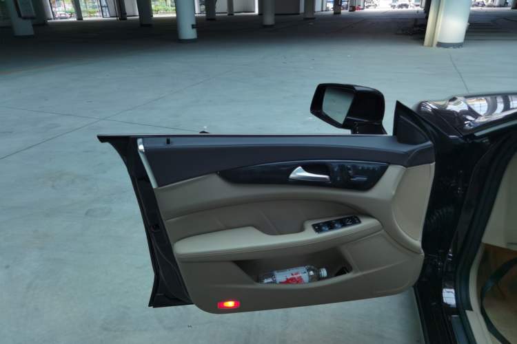 Used Mercedes-Benz CLS 2012 CLS 300 CGI Left Front Door Interior