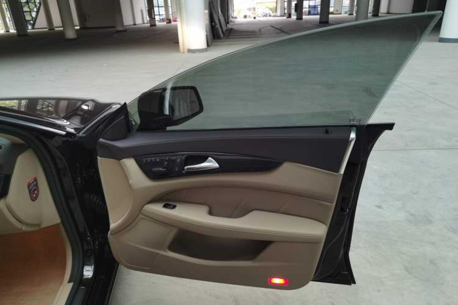 Used Mercedes-Benz CLS 2012 CLS 300 CGI Right Front Door Interior