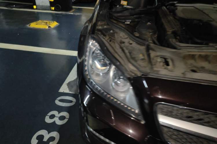 Used Mercedes-Benz CLS 2012 CLS 300 CGI Right Front Headlight