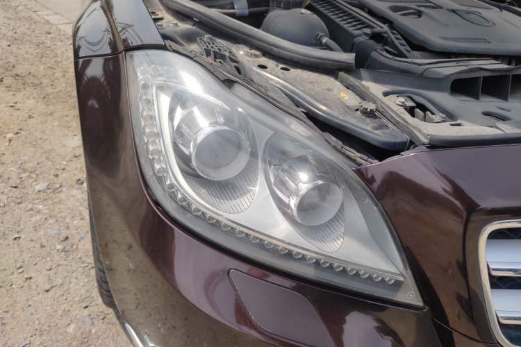 Used Mercedes-Benz CLS 2012 CLS 300 CGI Right Front Headlight