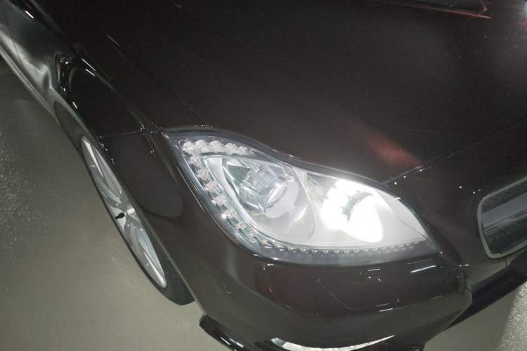 Used Mercedes-Benz CLS 2012 CLS 300 CGI Right Front Headlight