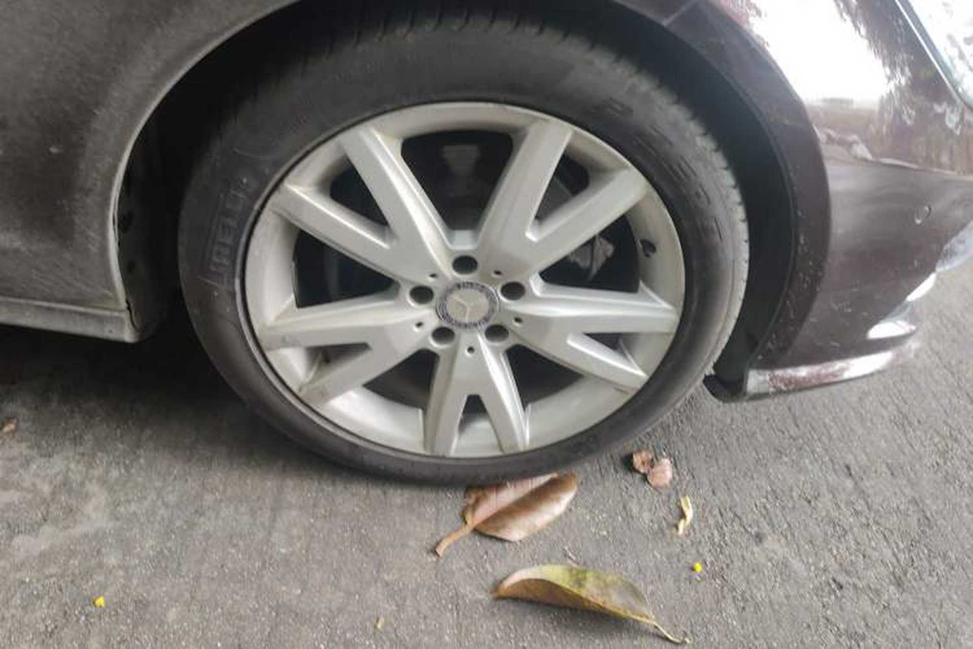 Used Mercedes-Benz CLS 2012 CLS 300 CGI Right Front Wheel Hub