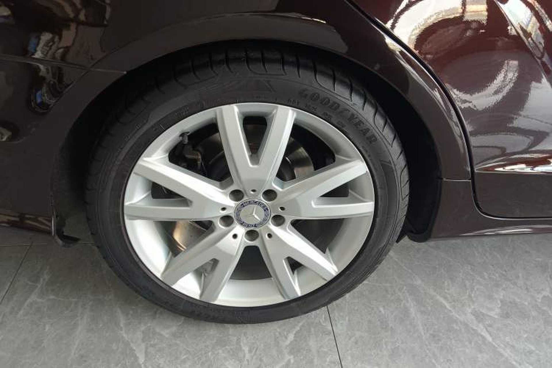 Used Mercedes-Benz CLS 2012 CLS 300 CGI Right Rear Wheel Hub