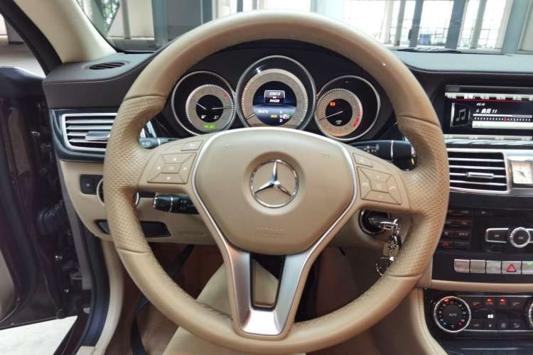 Used Mercedes-Benz CLS 2012 CLS 300 CGI Steering Wheel