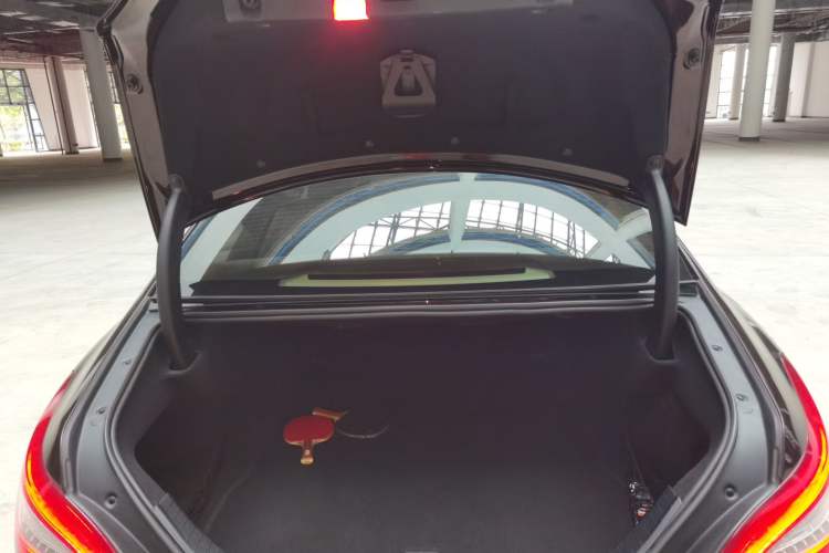 Used Mercedes-Benz CLS 2012 CLS 300 CGI Trunk