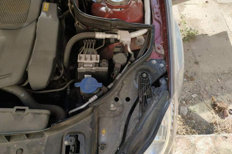 Used Mercedes-Benz CLS 2012 CLS 300 CGI Engine Bay Left