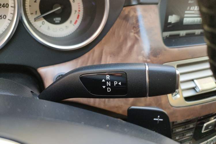 Used Mercedes-Benz CLS 2012 CLS 300 CGI Gear Lever