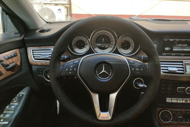 Used Mercedes-Benz CLS 2012 CLS 300 CGI Steering Wheel