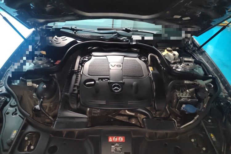 Used Mercedes-Benz CLS 2012 CLS 300 CGI Engine Bay