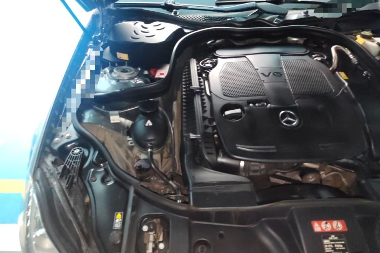 Used Mercedes-Benz CLS 2012 CLS 300 CGI Engine Bay Right