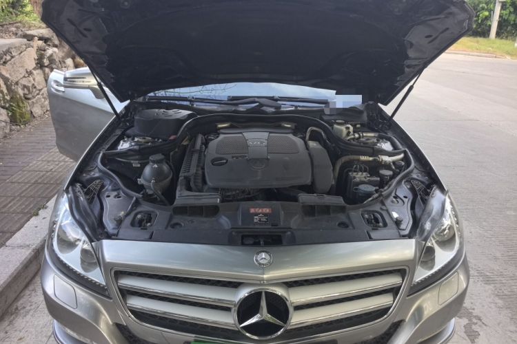 Used Mercedes-Benz CLS 2012 CLS 300 CGI Engine Bay