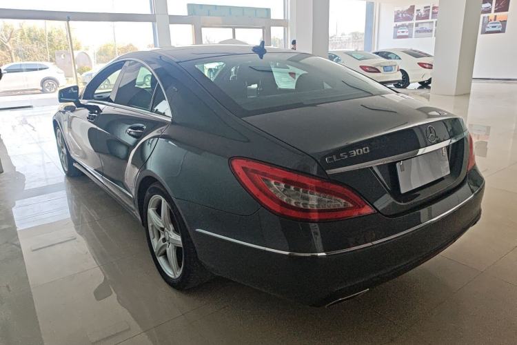 Used Mercedes-Benz CLS 2012 CLS 300 CGI Exterior 2