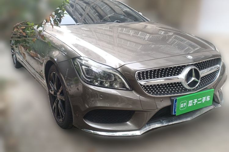 Used Mercedes-Benz CLS 2012 CLS 300 CGI Front Right 45 Deg