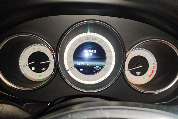Used Mercedes-Benz CLS 2012 CLS 300 CGI Instrument Cluster