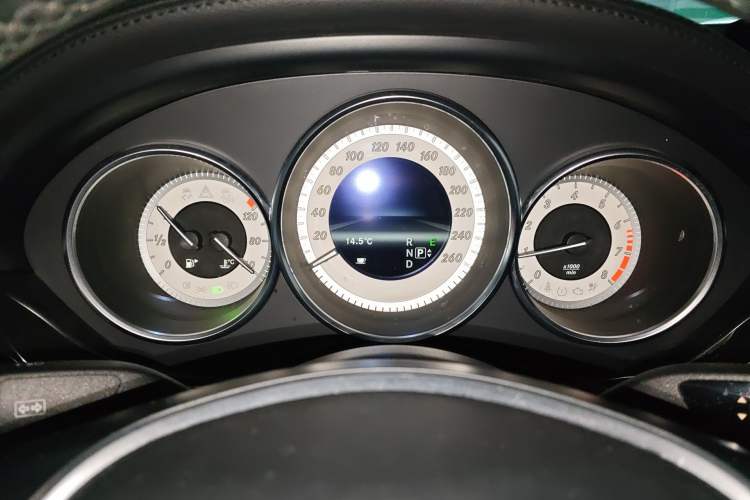 Used Mercedes-Benz CLS 2012 CLS 300 CGI Instrument Cluster