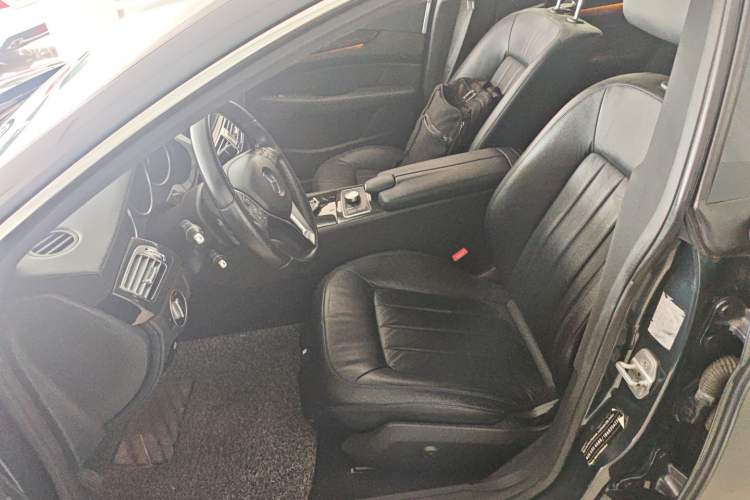 Used Mercedes-Benz CLS 2012 CLS 300 CGI Left Front Seat
