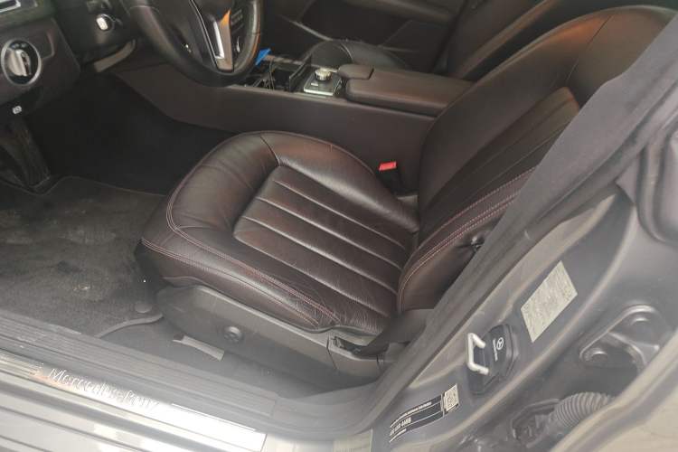 Used Mercedes-Benz CLS 2012 CLS 300 CGI Left Front Seat