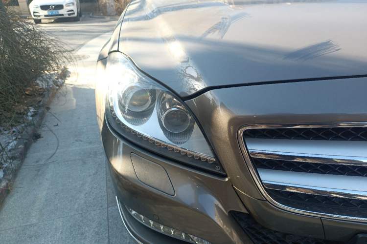 Used Mercedes-Benz CLS 2012 CLS 300 CGI Right Front Headlight