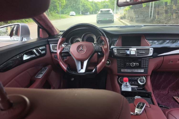 Used Mercedes-Benz CLS 2012 CLS 300 CGI Steering Wheel