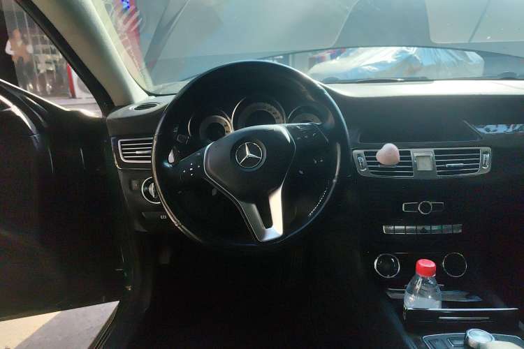 Used Mercedes-Benz CLS 2012 CLS 300 CGI Steering Wheel