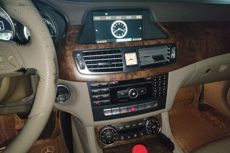 Used Mercedes-Benz CLS 2012 CLS 300 CGI Audio And AC Panel