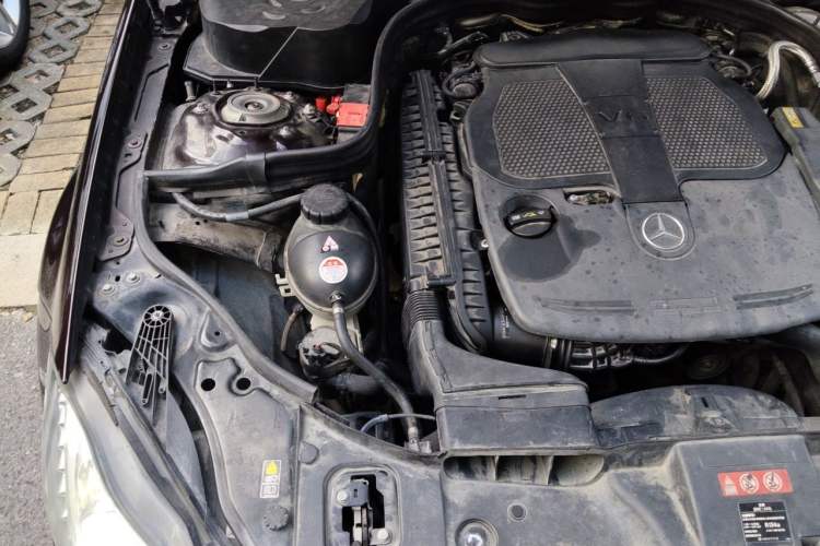 Used Mercedes-Benz CLS 2012 CLS 300 CGI Engine Bay Right
