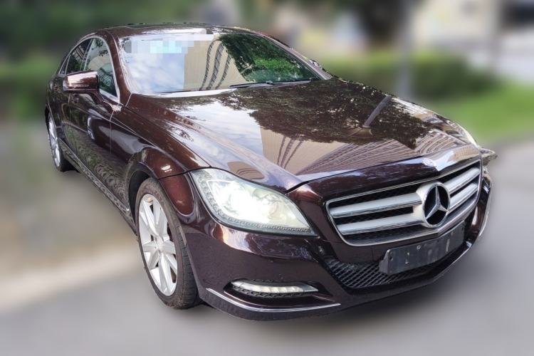 Used Mercedes-Benz CLS 2012 CLS 300 CGI Front Right 45 Deg