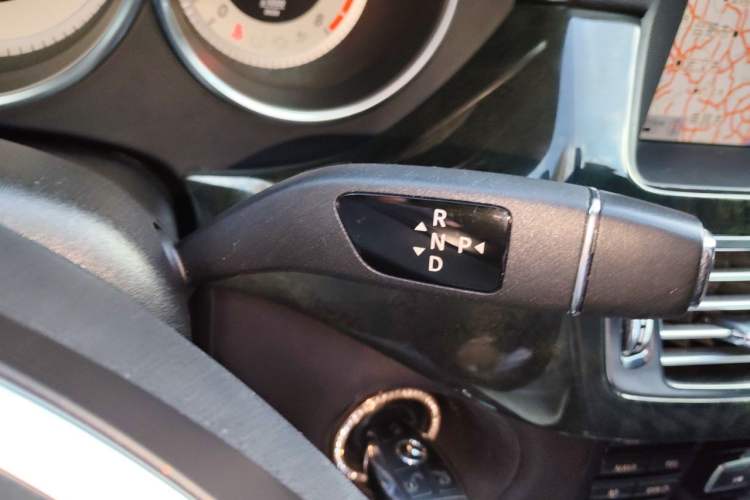 Used Mercedes-Benz CLS 2012 CLS 300 CGI Gear Lever