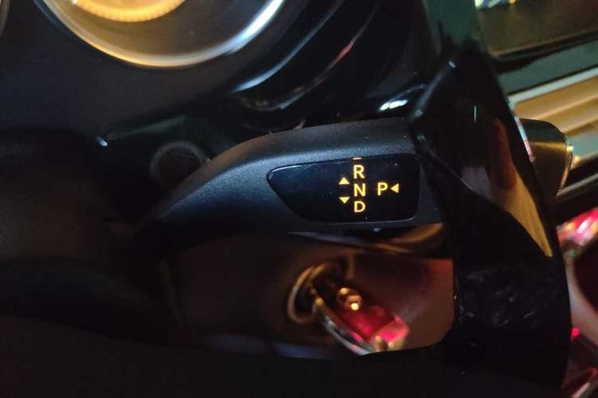 Used Mercedes-Benz CLS 2012 CLS 300 CGI Gear Lever
