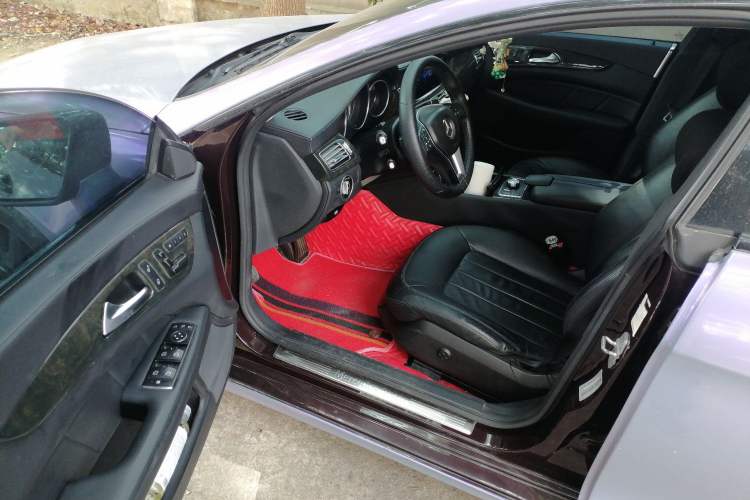 Used Mercedes-Benz CLS 2012 CLS 300 CGI Driver Seat