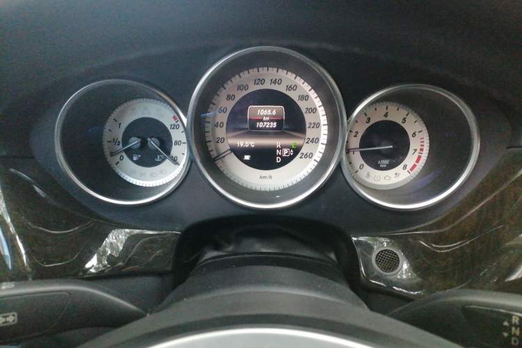 Used Mercedes-Benz CLS 2012 CLS 300 CGI Instrument Cluster