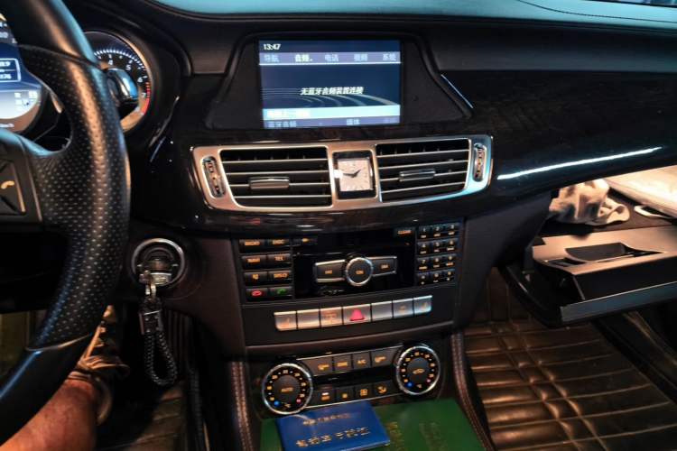 Used Mercedes-Benz CLS 2012 CLS 300 CGI Audio And AC Panel