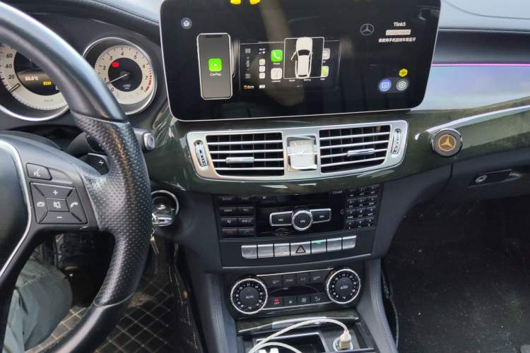 Used Mercedes-Benz CLS 2012 CLS 300 CGI Audio And AC Panel