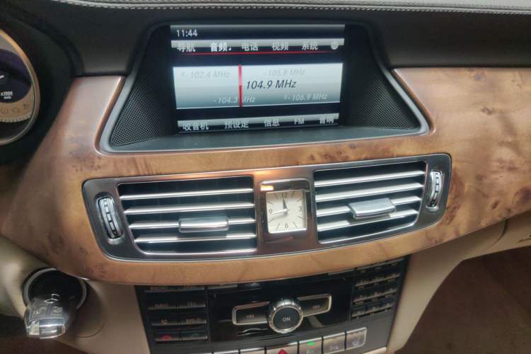 Used Mercedes-Benz CLS 2012 CLS 300 CGI Audio And AC Panel
