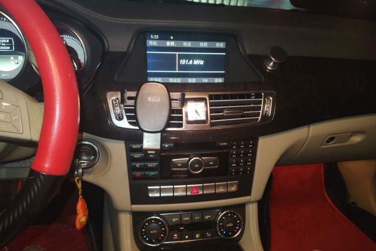 Used Mercedes-Benz CLS 2012 CLS 300 CGI Audio And AC Panel
