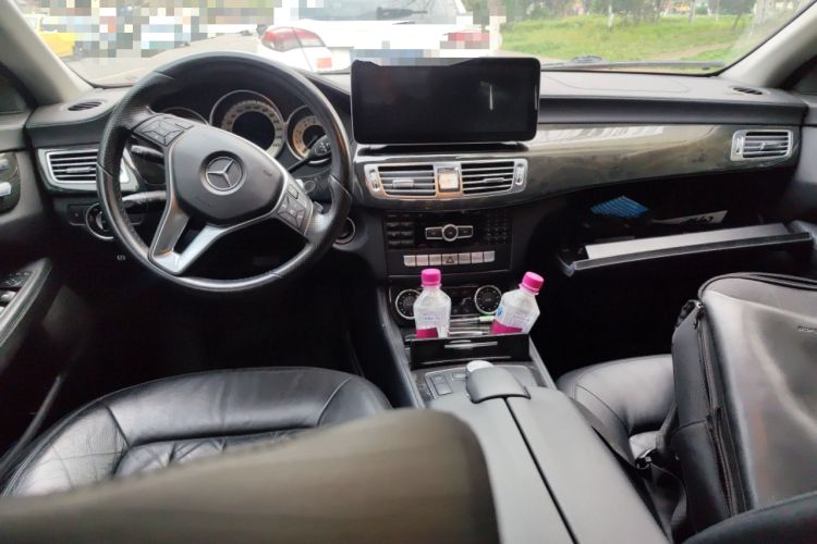 Used Mercedes-Benz CLS 2012 CLS 300 CGI Center Console